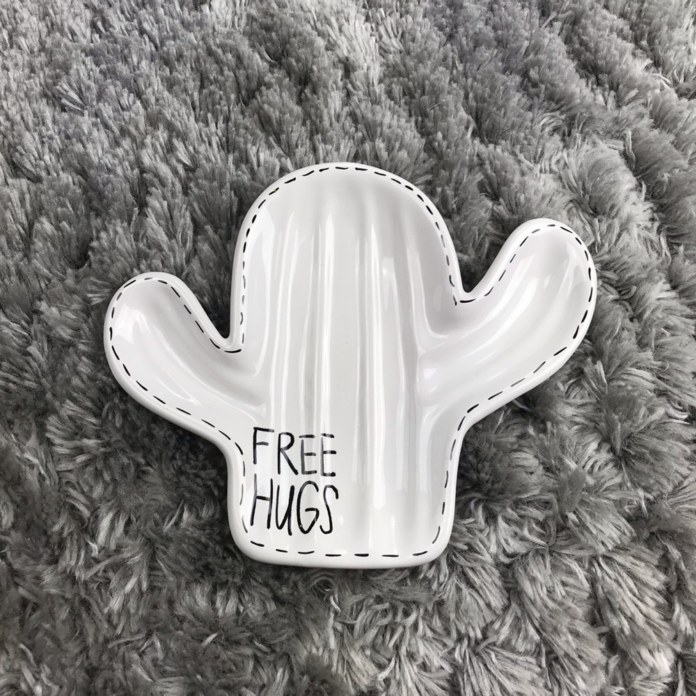 Pier 1 Imports White Cactus “Free Hugs” Decor Dish